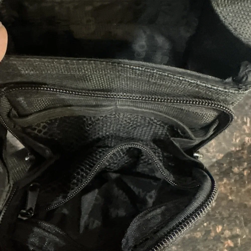 AMBICO black padded